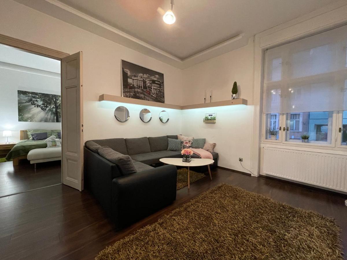 St3 Apartman แซแก็ด ภายนอก รูปภาพ